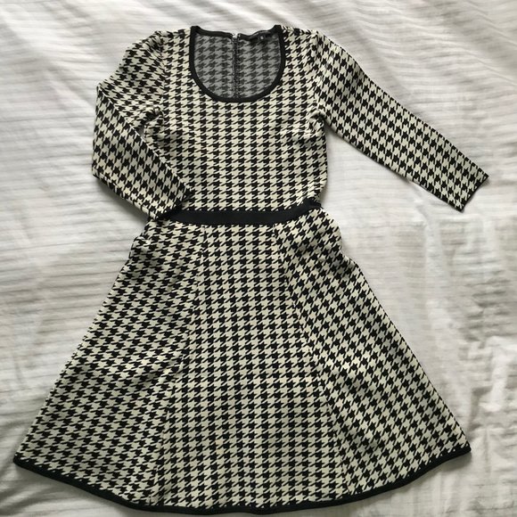 Pink Tartan Black and White Stretch Dress - Picture 8 of 8